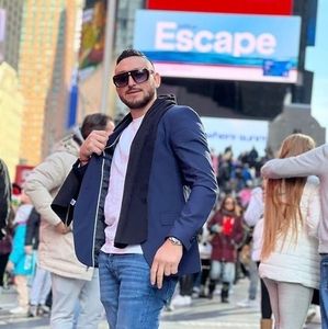 Meet your Posher, Juanda